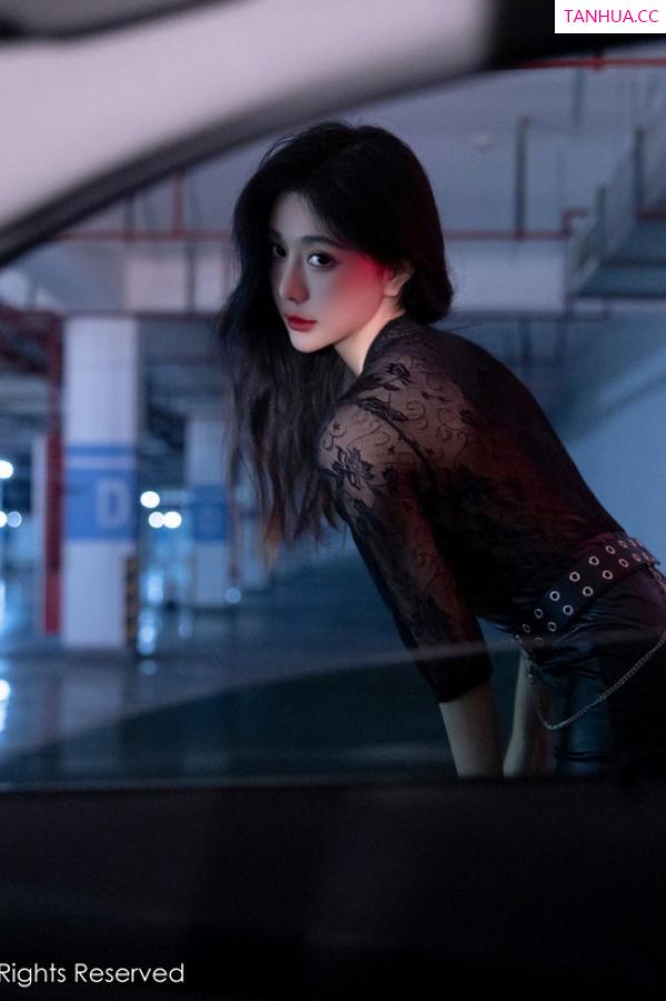   [XiuRen]高清写真图 2023.09.22 No.7431 幼幼 美腿丝袜第7张图片